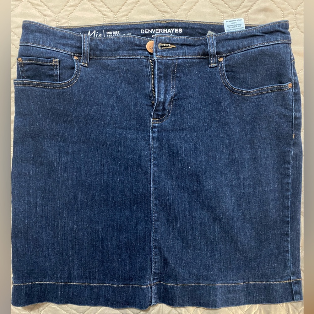 Denver Hayes Denim SKORT size 12